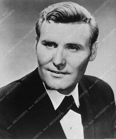 Billy Walker portrait 11361-34 - 11361-034