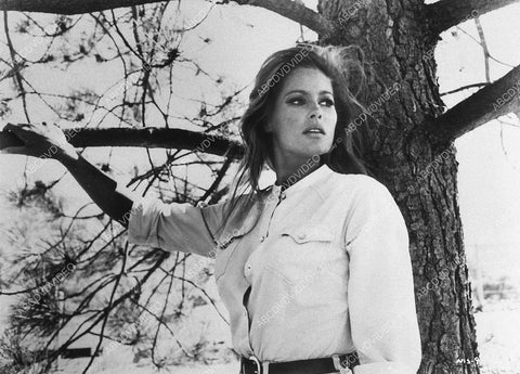 beautiful Ursula Andress film Nightmare in the Sun 12737-33