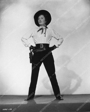 Barbara Stanwyck western film The Maverick Queen 12738-23