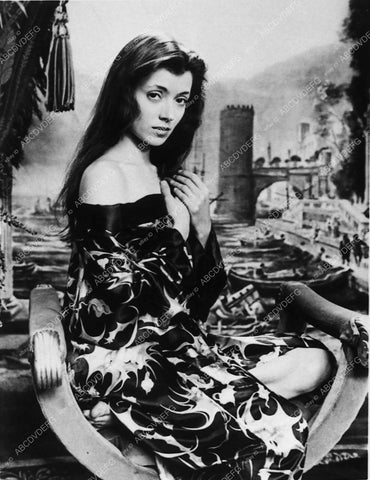 Jane Seymour TVM East of Eden 12975-31