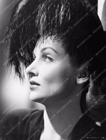 beautiful profile Carole Lombard portrait 74-23