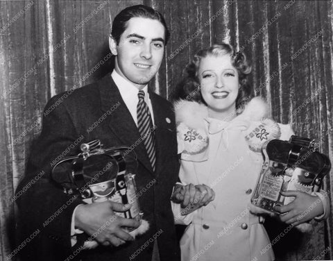 Tyrone Power Jeanette MacDonald crowned King & Queen of Hollywood 85-20