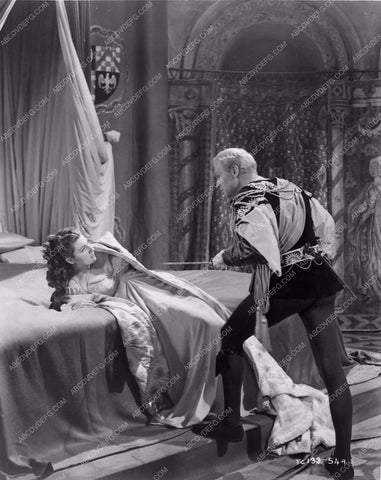 Laurence Olivier Hamlet 114-33