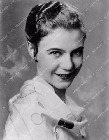 Ginger Rogers portrait 120-11