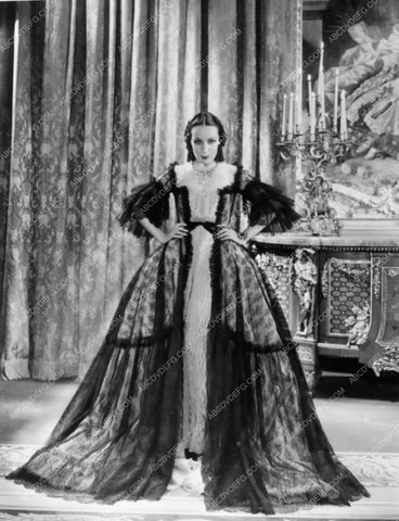 Dolores Del Rio in leggy two piece sunsuit In Caliente 197-20