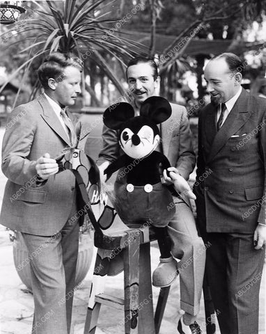 news photo Walt Disney Mickey Mouse Sir Hubert Wilkins Berrent Bachen 333-08