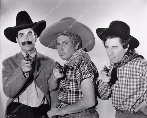 Marx Brothers Groucho Harpo Chico film Go West 337-35