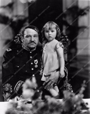 Wallace Beery and wife Rita Giman at MGM backlot 400-04