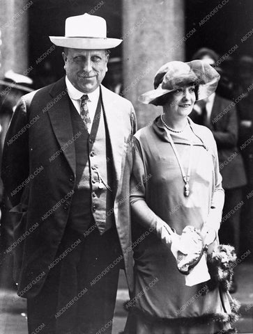 William Randolph Hearst and wife candid news photo 400-35