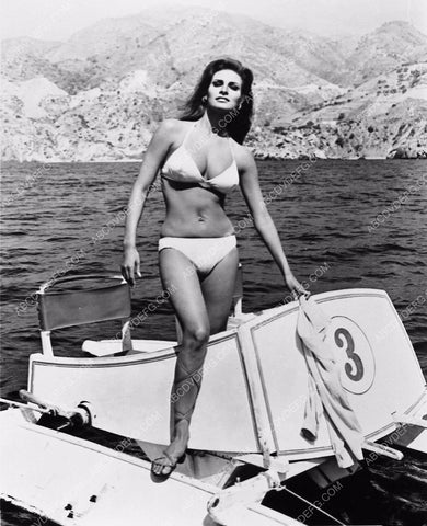 sexy Raquel Welch goes for boat ride film Fathom 410-02