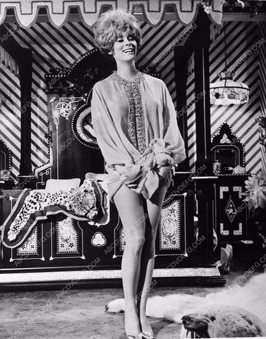 Jill St. John and her sexy legs film Banning 410-14