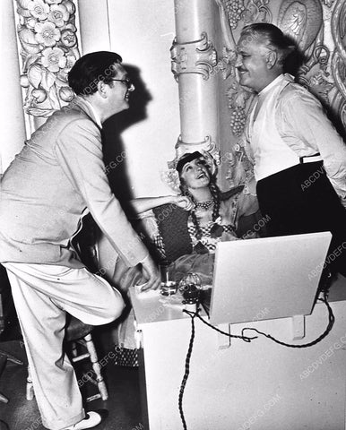 candid Hunt Stromberg Jeanette MacDonald Frank Morgan film Bittersweet 455-16