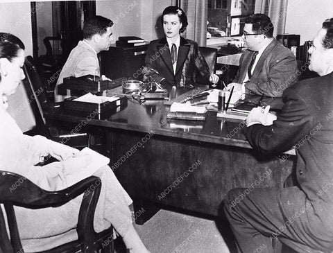 Jean Peters and cast film noir A Blueprint for Murder 519-09