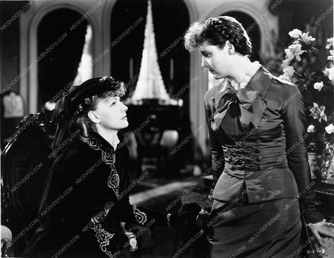 Greta Garbo Phoebe Foster film Anna Karenina 670-12