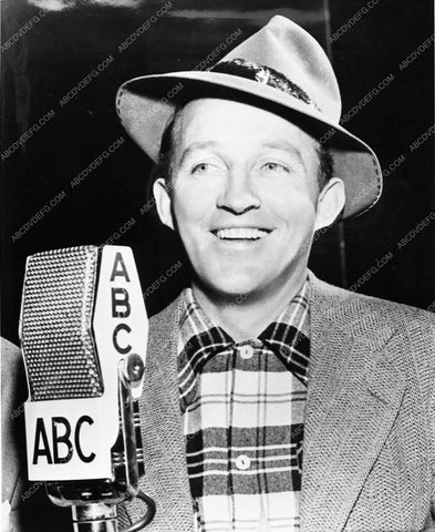 Bing Crosby ABC radio broadcast 671-17