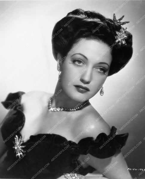 Dorothy Lamour portrait 683-23 – ABCDVDVIDEO