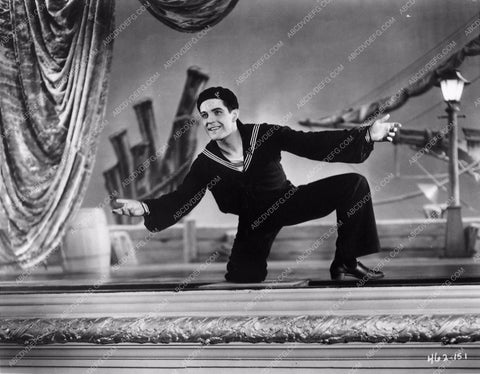 Broadway To Hollywood (March of Time) 705-25