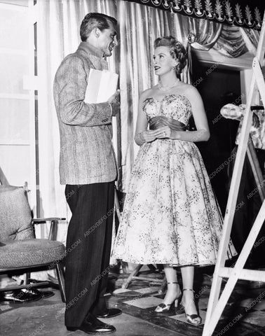 great candid behind the scenes Cary Grant Deborah Kerr 711-12