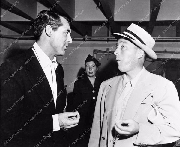 chance candid Bing Crosby and Cary Grant 711-28 – ABCDVDVIDEO