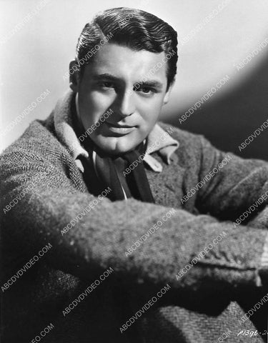 handsome Cary Grant portrait 713-03