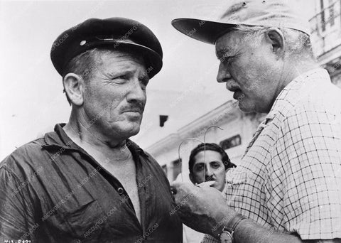 Ernest Hemingway Spencer Tracy on the set The Old Man and the Sea 716-06