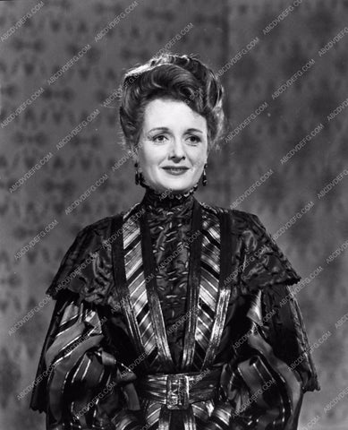 Mary Astor wardrobe portrait shot 720-23