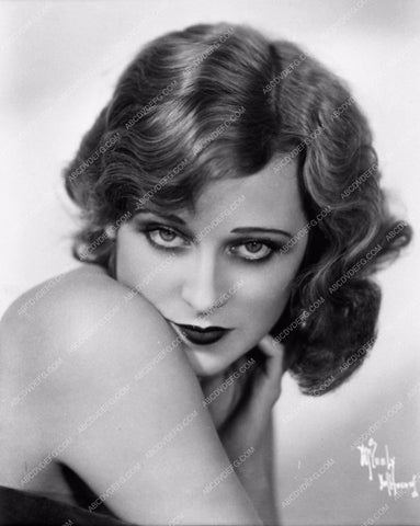 beautiful Dorothy Revier portrait sexy bare shoulders 725-10