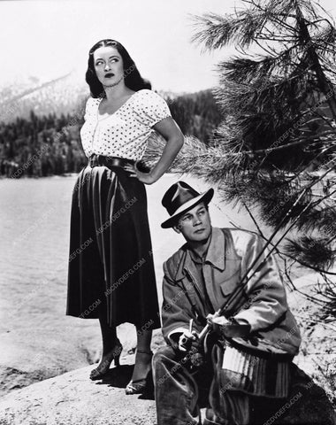 Bette Davis Joseph Cotton film Beyond the Forest 735-03