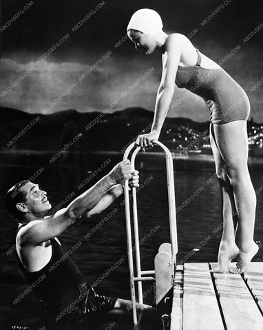 Gene Tierney in swimsuit Clark Gable Never Let Me Go 763-35