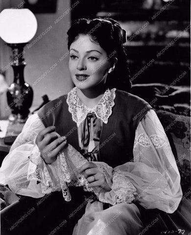 Lana Turner beautiful as brunette 765-17