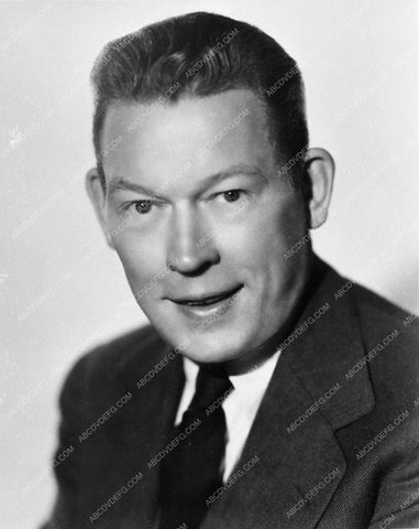 Fred Allen portrait 807-01