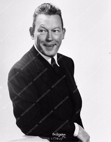 Fred Allen portrait 807-02