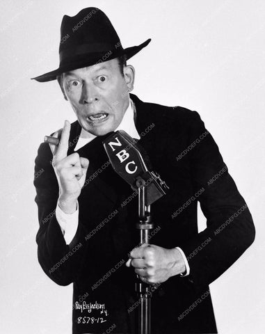 Fred Allen cigar NBC microphone portrait 807-11