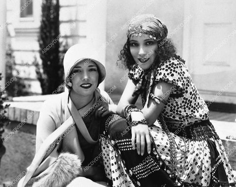 great candid Dolores Del Rio & Lupe Velez 809-09