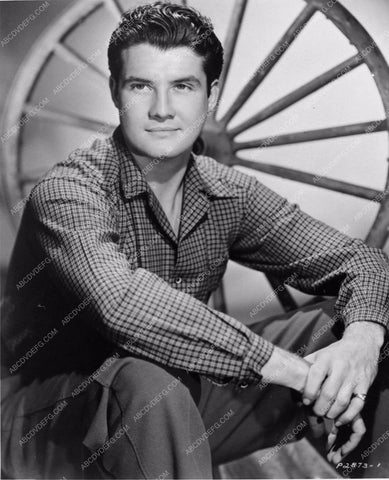 George Reeves So Proudly We Hail 846-09