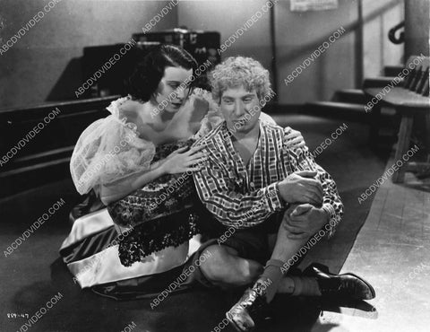 Kitty Carlisle Harpo Marx film A Night at the Opera 848-14