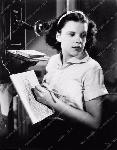 Judy Garland at the telephone MGM short Every Sunday 868-17