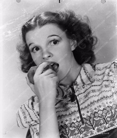 Judy Garland 898-25