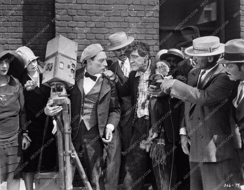 Buster Keaton film The Cameraman 919-13