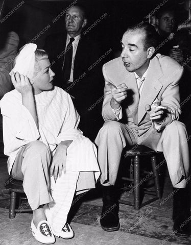 candid Lana Turner Vincent Minnelli behind the scenes MGM Studios 934-30