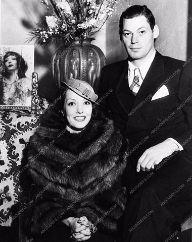 Lupe Velez Johnny Weissmuller portrait at home 943-29