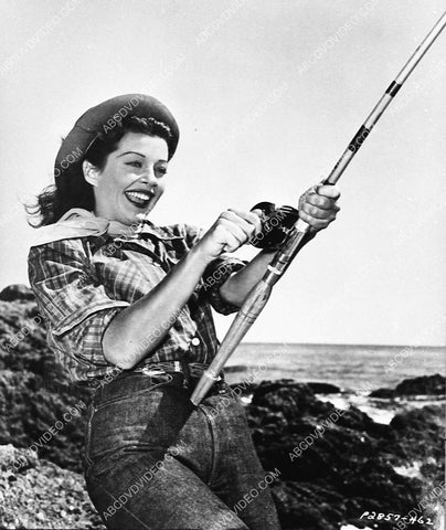 candid Gail Russell does some fishing 944-11