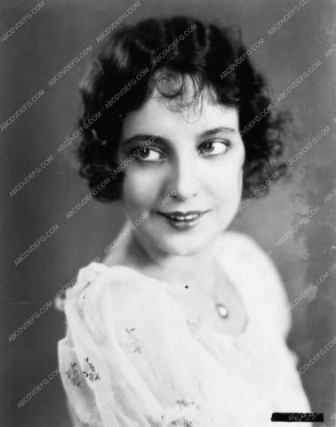 Betty Bronson portrait 954-22