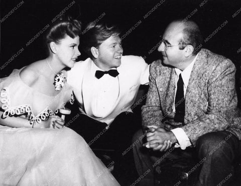 candid Judy Garland Mickey Rooney director Norman Taurog 962-20