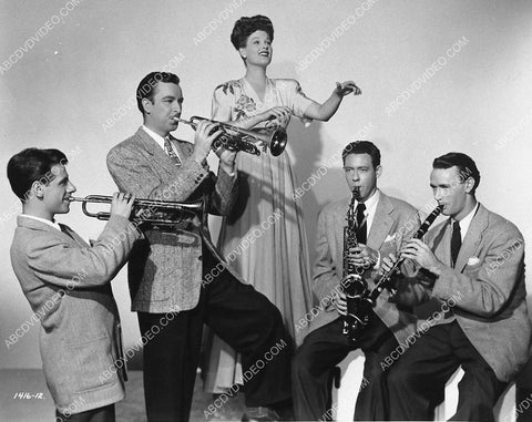 music Carolyn Grey Sonny Dunham and His Orchestra in Jive Busters 967-24