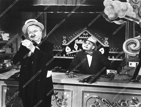 W.C. Fields Leon Errol at shooting gallery film Never Give a Sucker an Even Break 970-03