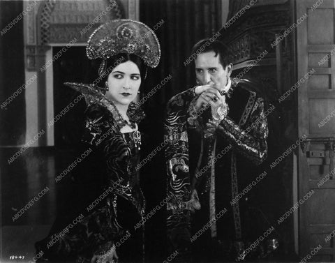 Aileen Pringle silent film In the Palace of the King 10266-06