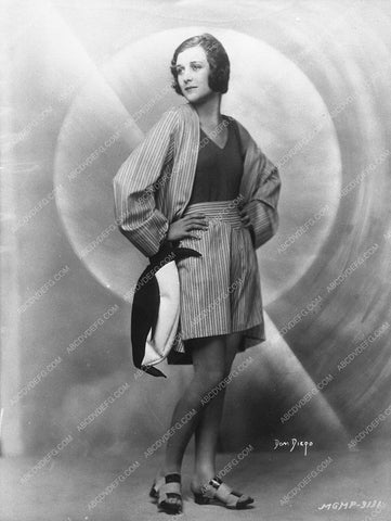 Marceline Day cute beach wear fashion portrait 10346-05