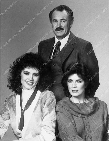 Dabney Coleman Geena Davis TV show Buffalo Bill 10415-15