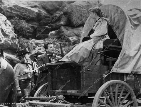 Gail Davis Gordon Jones western film Valley of Fire 10609-07